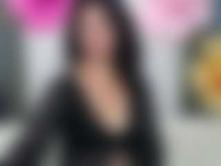 Live cam show with RoseHille - Spy Blonde Hair on Fit Hotties