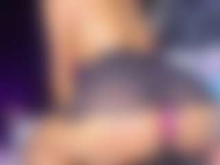 Assia-Roos's Live Sex Cam Show