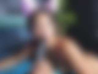 Live cam show with Assia-Roos - Cono Afeitado on CamSodaAdn