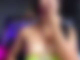 Live cam show with Nahomy - Facefuck on Big Tits