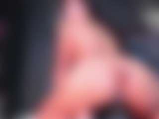 Live cam show with Nahomy - Interactivetoy on LiveSexCams6