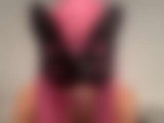 BritneyStonexo's Live Sex Cam Show