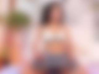 Live cam show with Daye - Spread on 1on1-livenow