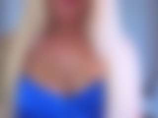 EmilyLion7's Live Sex Cam Show