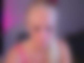 Seks show na żywo z EmilyLion7