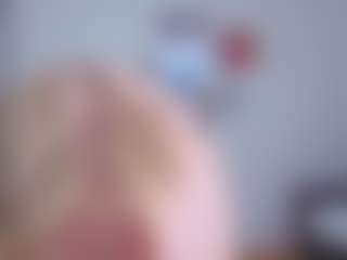 EmilyLion7's Live Sex Cam Show