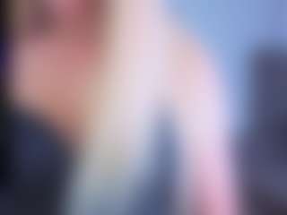 EmilyLion7's Live Sex Cam Show