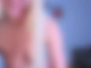 EmilyLion7's Live Sex Cam Show