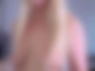 EmilyLion7's Live Sex Cam Show