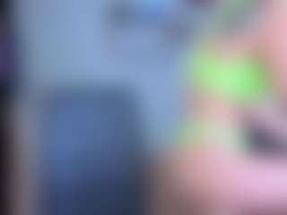 Live cam show with EmilyLion7 - Fingering on CamwithHer