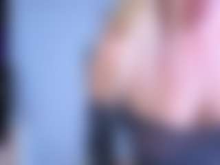 EmilyLion7's Live Sex Cam Show