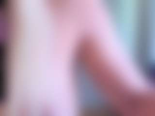 Live cam show with EmilyLion7 - Handjob on Mixed Magazine Live