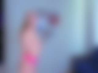 EmilyLion7's Live Sex Cam Show