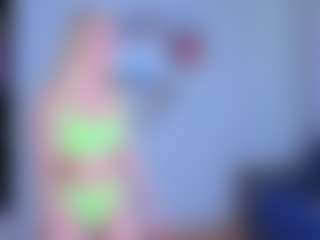 Live cam show with EmilyLion7 - Normal on Livezox