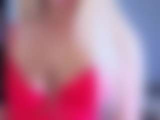 EmilyLion7's Live Sex Cam Show