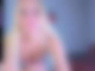 EmilyLion7's Live Sex Cam Show