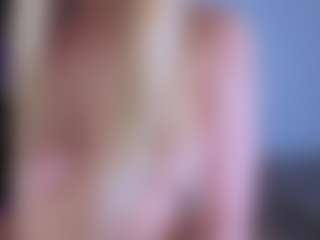 EmilyLion7's Live Sex Cam Show