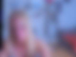 EmilyLion7's Live Sex Cam Show