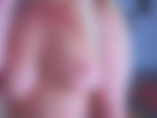 EmilyLion7's Live Sex Cam Show