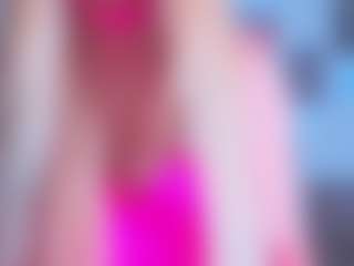 EmilyLion7's Live Sex Cam Show