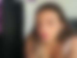 Live cam show with isabellaagarcia - Mature on AdultVida.com