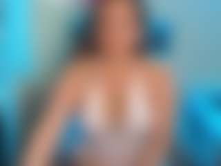 isabellaagarcia's Live Sex Cam Show