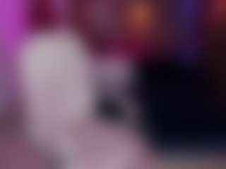 Live cam show with Kim - Ass To Mouth on hotwifechat.live