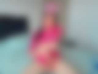 Live cam show with AishaSofia - Drinking on Fit Hotties