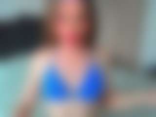 Live cam show with AishaSofia - White on Camming Site | colombia