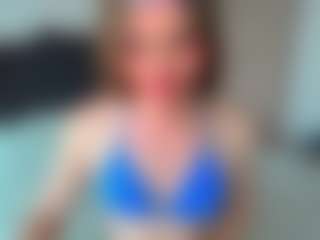 Live cam show with AishaSofia - White on CamwithHer | colombia