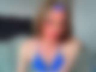 Live cam show with AishaSofia - Chubby on CamwithHer