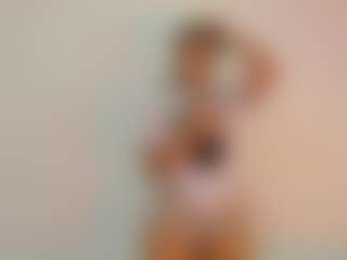 Live cam show with riiby - Striptease on Instabang