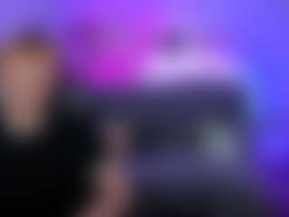 Live cam show with rafael-bien - Brown Eyes on livesuperchat.net