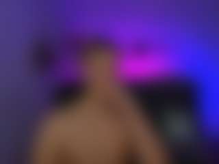 Live cam show with rafael-bien - Chinese on Mixed Magazine Live