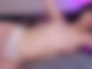 Velora's Live Sex Cam Show
