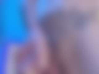 AhntiQ's Live Sex Cam Show