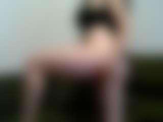AnyaShySmile's Live Sex Cam Show
