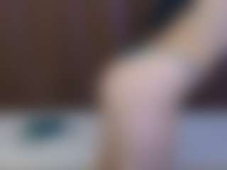 AnyaShySmile's Live Sex Cam Show