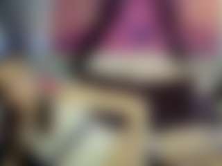 Live cam show with BarbieRiot - Cumslut on Stripli.com