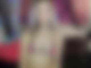 Live cam show with BarbieRiot - Cumslut on CamClone