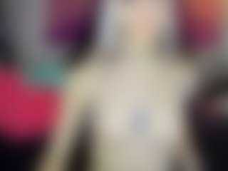 Live cam show with BarbieRiot - Skinny on Camsoda
