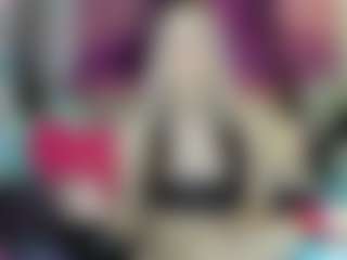 Live cam show with BarbieRiot - Femdom on googirlz