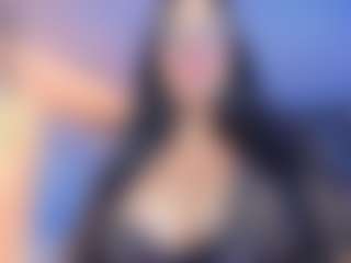 Live cam show with Sara - Big Nipples on Camsoda