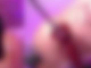 Live cam show with KittieEvaa - Shaved Pussy on Camsoda