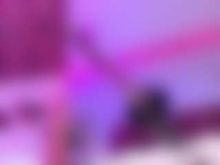Live cam show with KittieEvaa - Thin on nudelive.tv