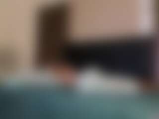 Live cam show with LiamSammer - British on Camsoda