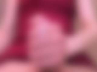 Live cam show with RoxyMorris - Smoking on Camsoda