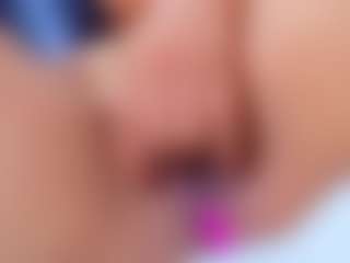 secrett-desiree's Live Sex Cam Show
