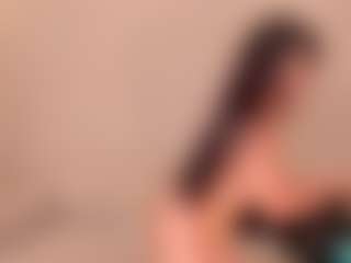 ZaraKafruni's Live Sex Cam Show