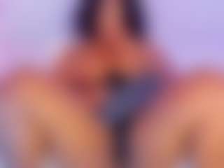 TinaCurly's Live Sex Cam Show